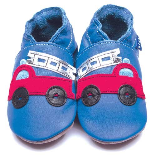 Chaussons pour bébé : confort, sécurité et développement naturel des petits pieds