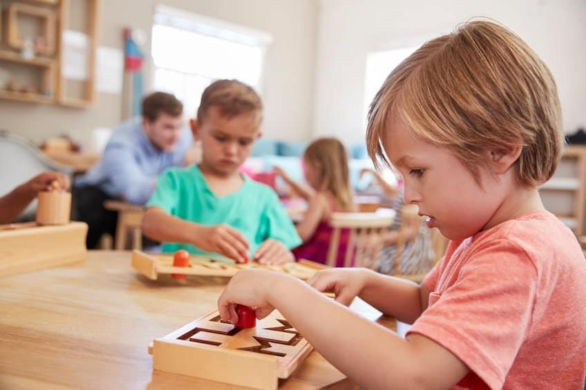 Les jouets Montessori : tout ce qu’il faut retenir
